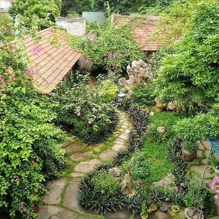 Mr. Viet Home Stay Нин Бин Екстериор снимка