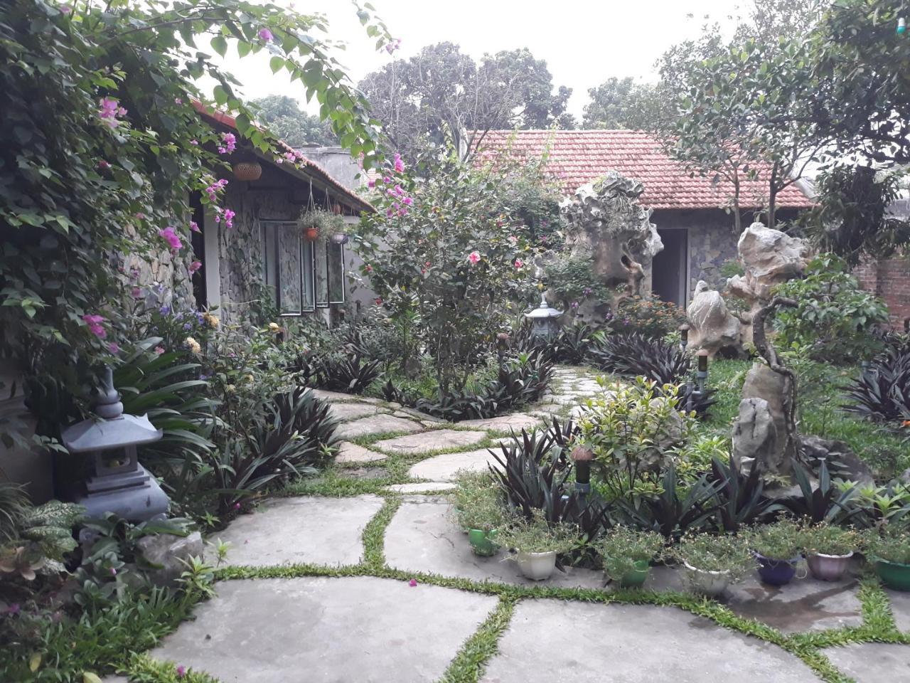 Mr. Viet Home Stay Нин Бин Екстериор снимка
