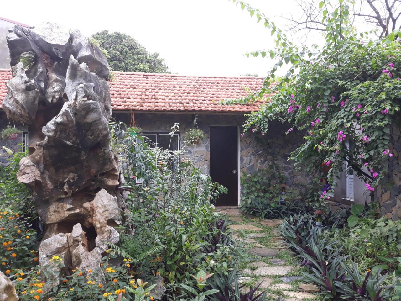 Mr. Viet Home Stay Нин Бин Екстериор снимка