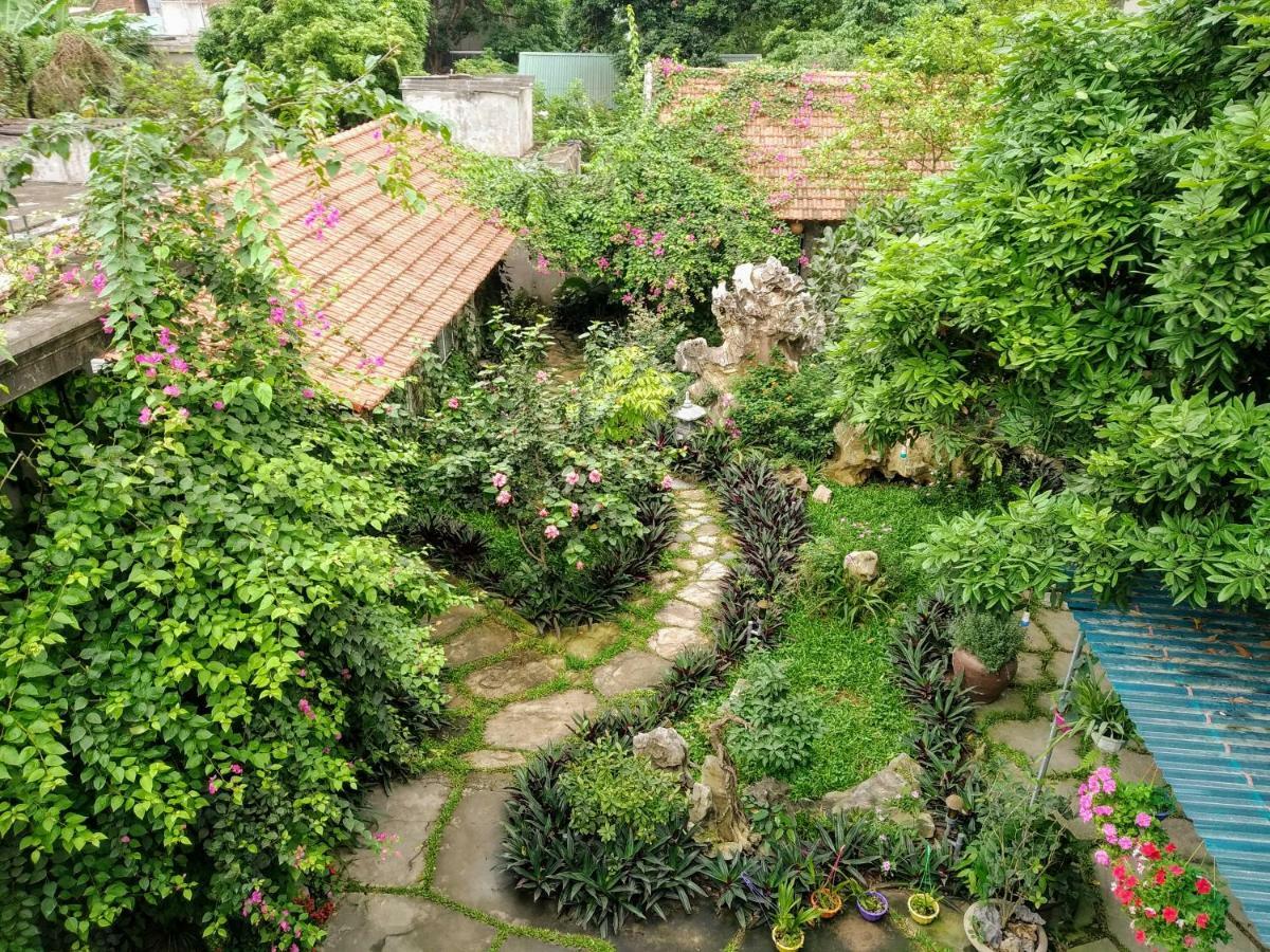 Mr. Viet Home Stay Нин Бин Екстериор снимка